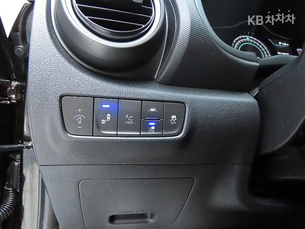 Hyundai Kona ElectricPremium - 12