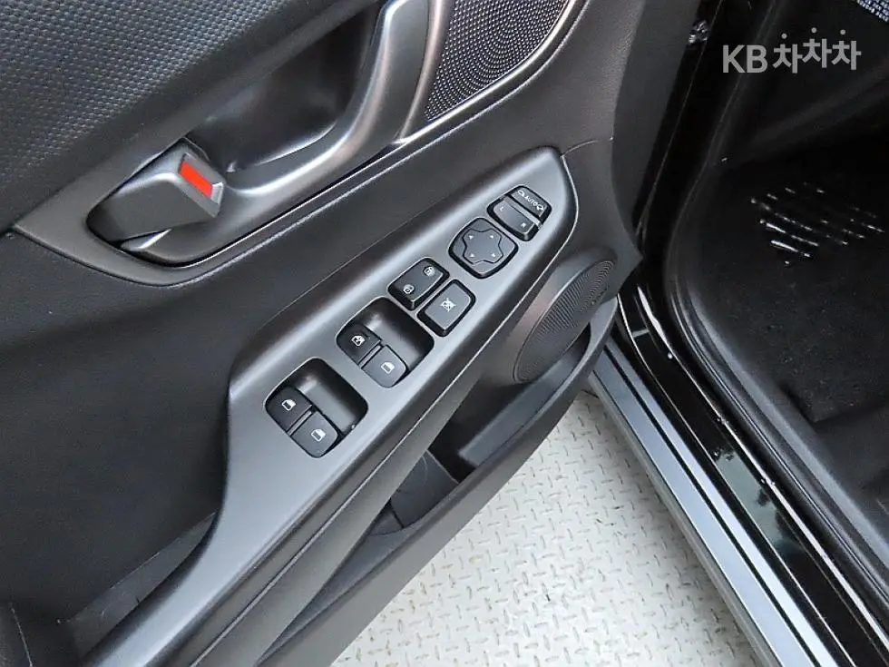 Hyundai Kona ElectricPremium - 13