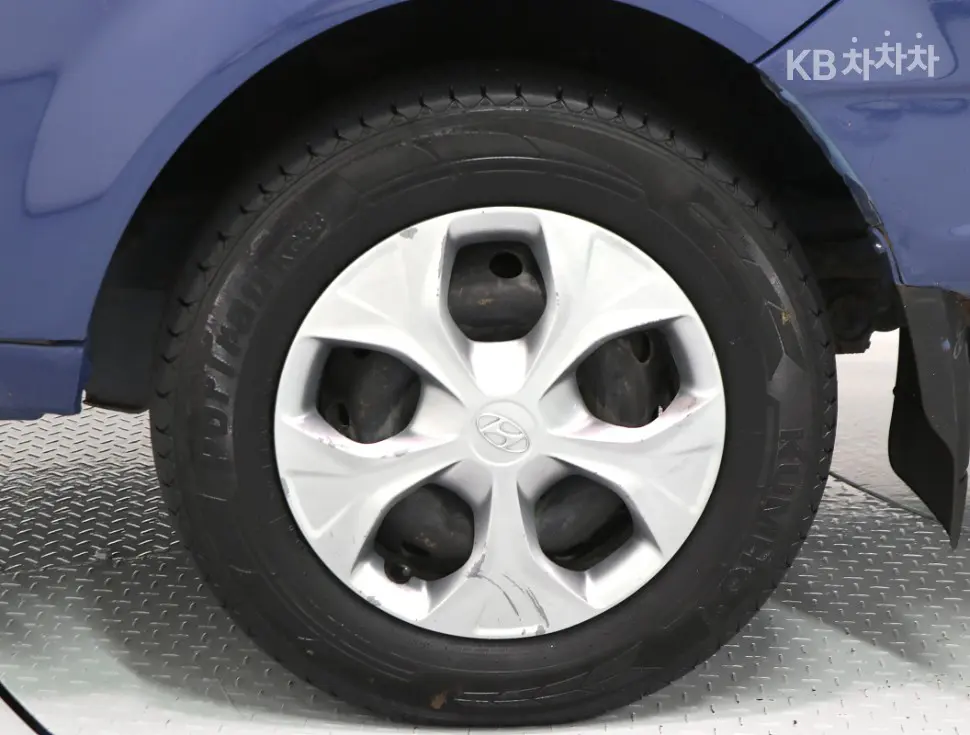 Хюндай Porter 2Удължено междуосие Super Cab CRDi SUP Най-висок клас - 15