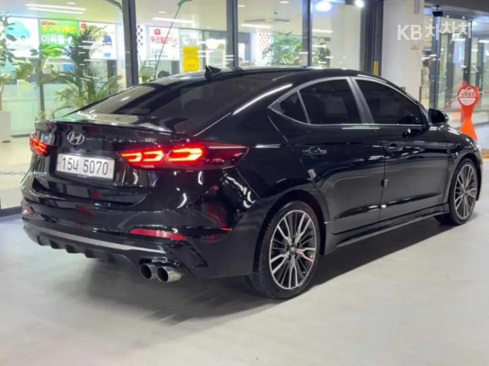 Хюндай Avante (Elantra) AD1.6 T-GDi Sport Extreme Selection - 4