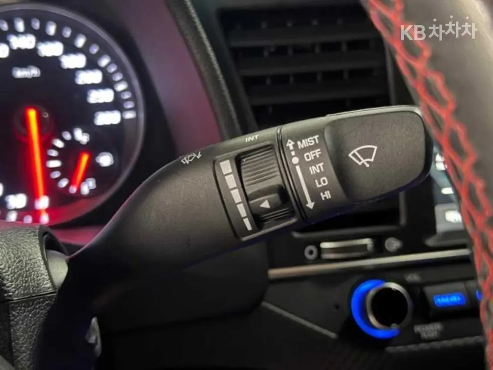 Хюндай Avante (Elantra) AD1.6 T-GDi Sport Extreme Selection - 16