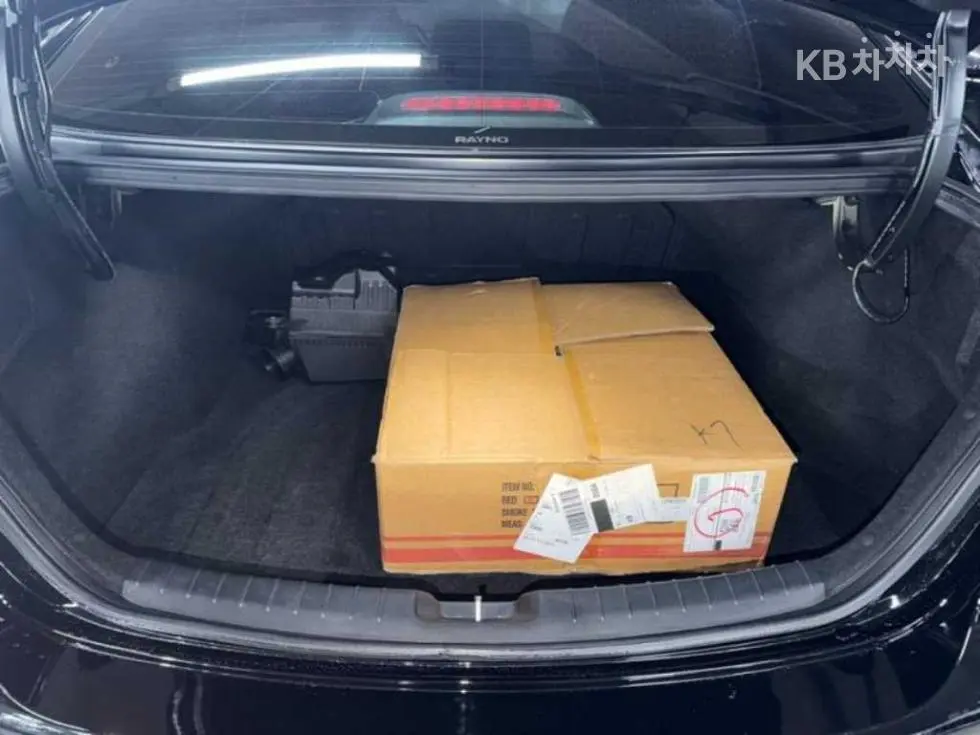 Хюндай Avante (Elantra) AD1.6 T-GDi Sport Extreme Selection - 18