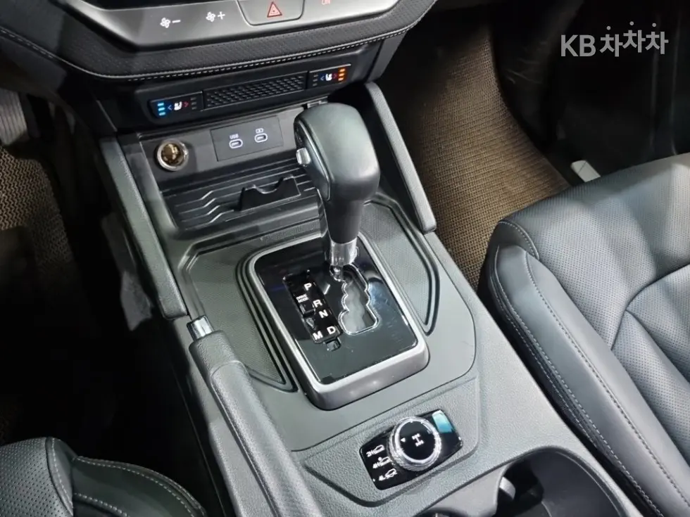 КейДжи Мобилити Нов Rexton Sports Khan2.2 AWD 쿨멘 Престиж - 14