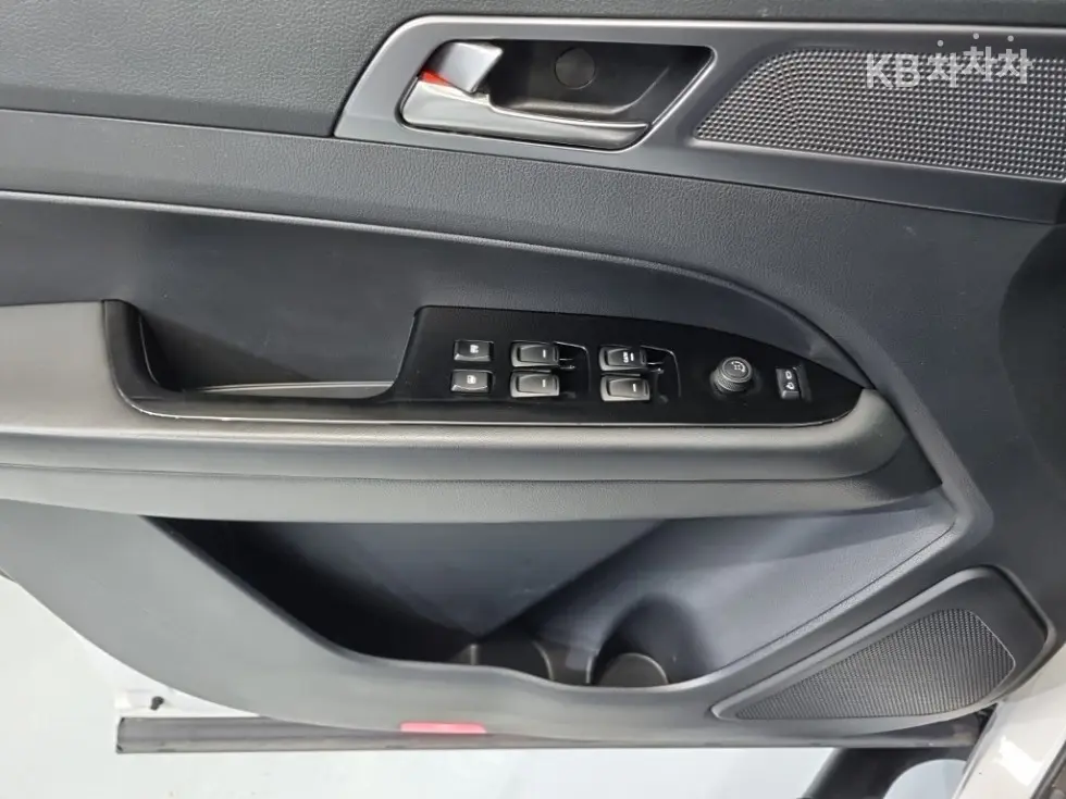 КейДжи Мобилити Нов Rexton Sports Khan2.2 AWD 쿨멘 Престиж - 17
