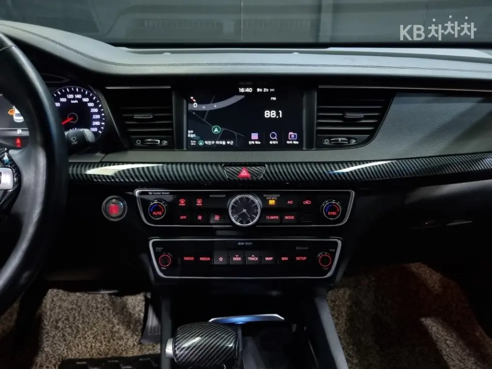 Киа All New K73.0 LPi За хора с увреждания Noblesse - 10
