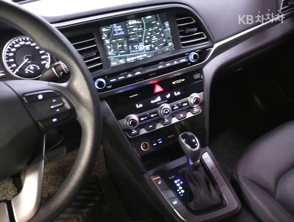 Хюндай The New Avante (Elantra) ADSmartstream G1.6 Стил - 10