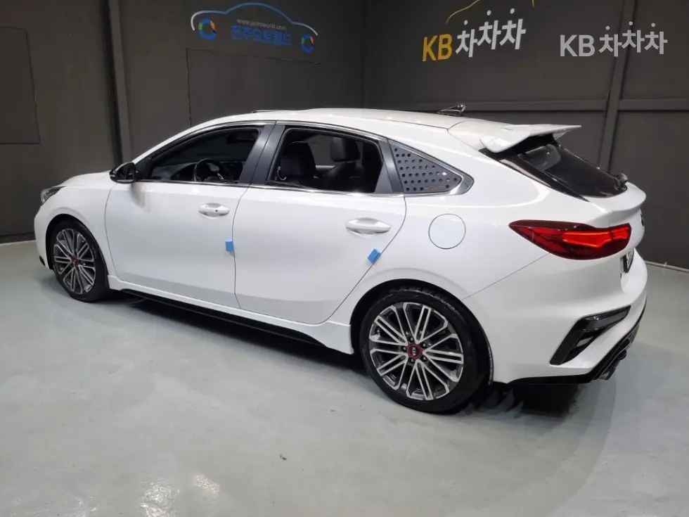 Киа All New K3 GT1.6 T-GDi 5-врати Plus - 4