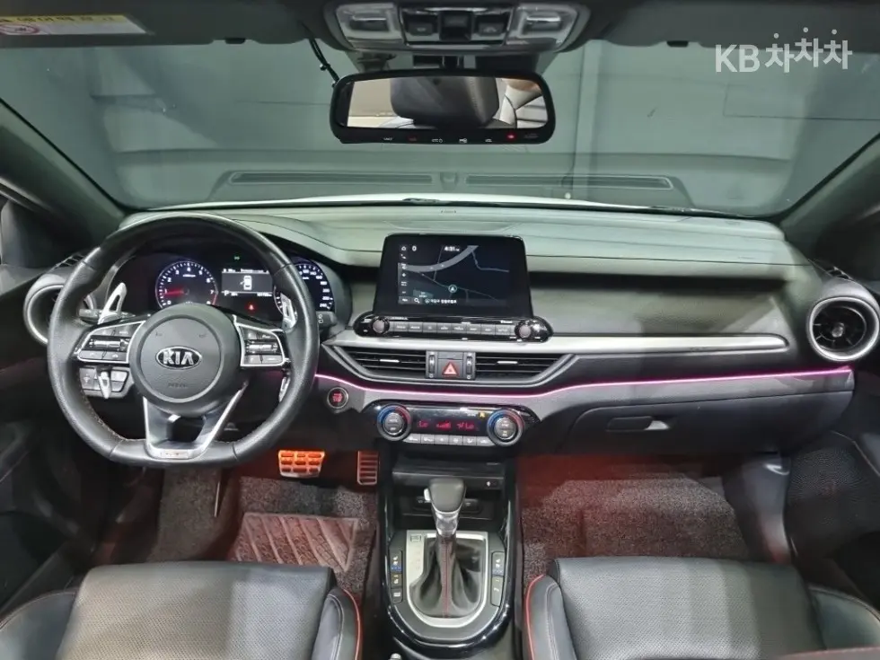Киа All New K3 GT1.6 T-GDi 5-врати Plus - 9