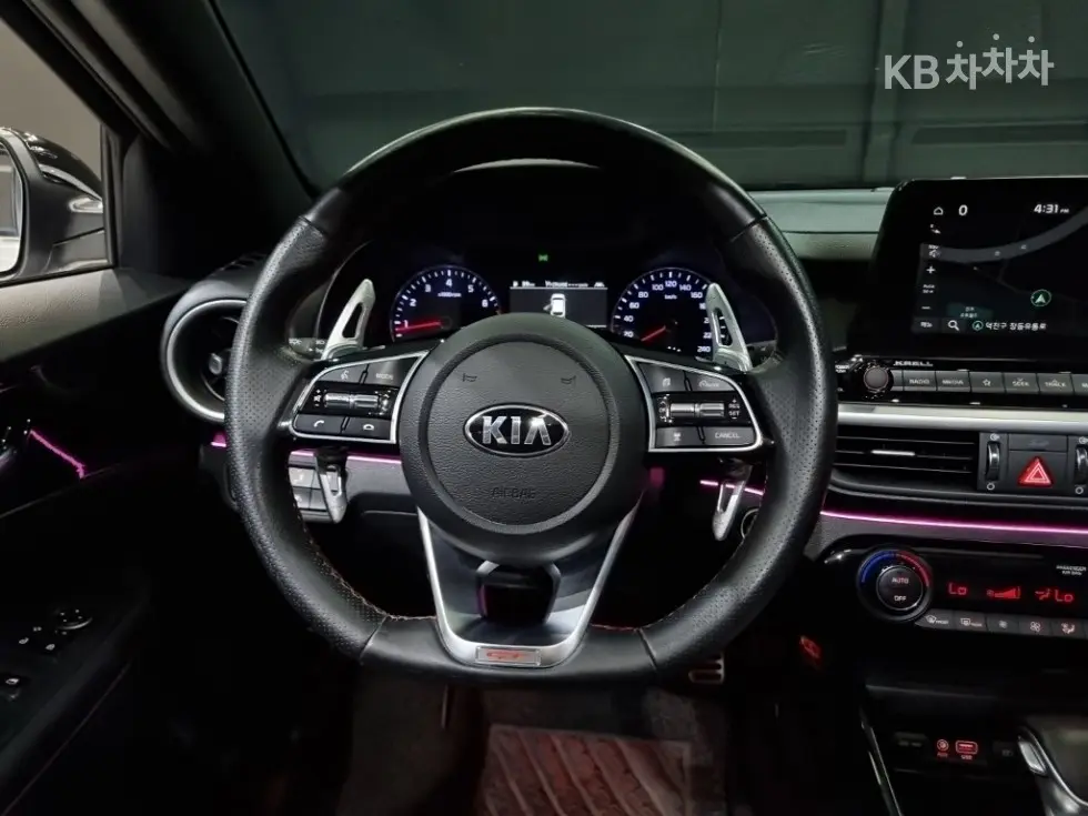 Киа All New K3 GT1.6 T-GDi 5-врати Plus - 11