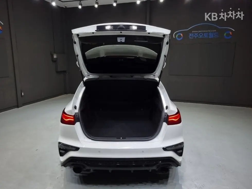 Киа All New K3 GT1.6 T-GDi 5-врати Plus - 25
