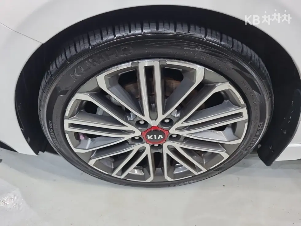 Киа All New K3 GT1.6 T-GDi 5-врати Plus - 26
