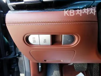 Дженезис G90(RS4)3.5T AWD Стандартен - 12