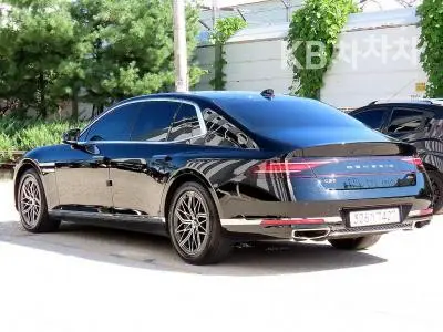 Дженезис G90(RS4)3.5T AWD Стандартен - 3