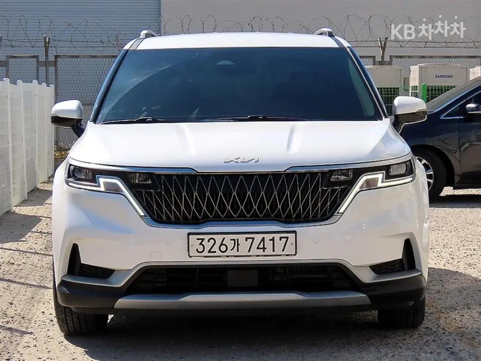 Киа Канивал 4-то поколение D2.2 9-местен Престиж - Image 1