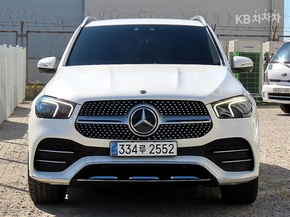 Mercedes-Benz GLE (V167) 450 4Matic - Image 1