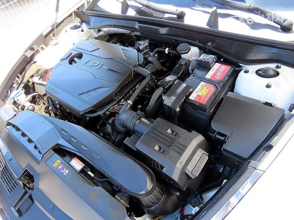 Хюндай Соната (DN8)2.0 LPG Рент-а-кар Premium - 19