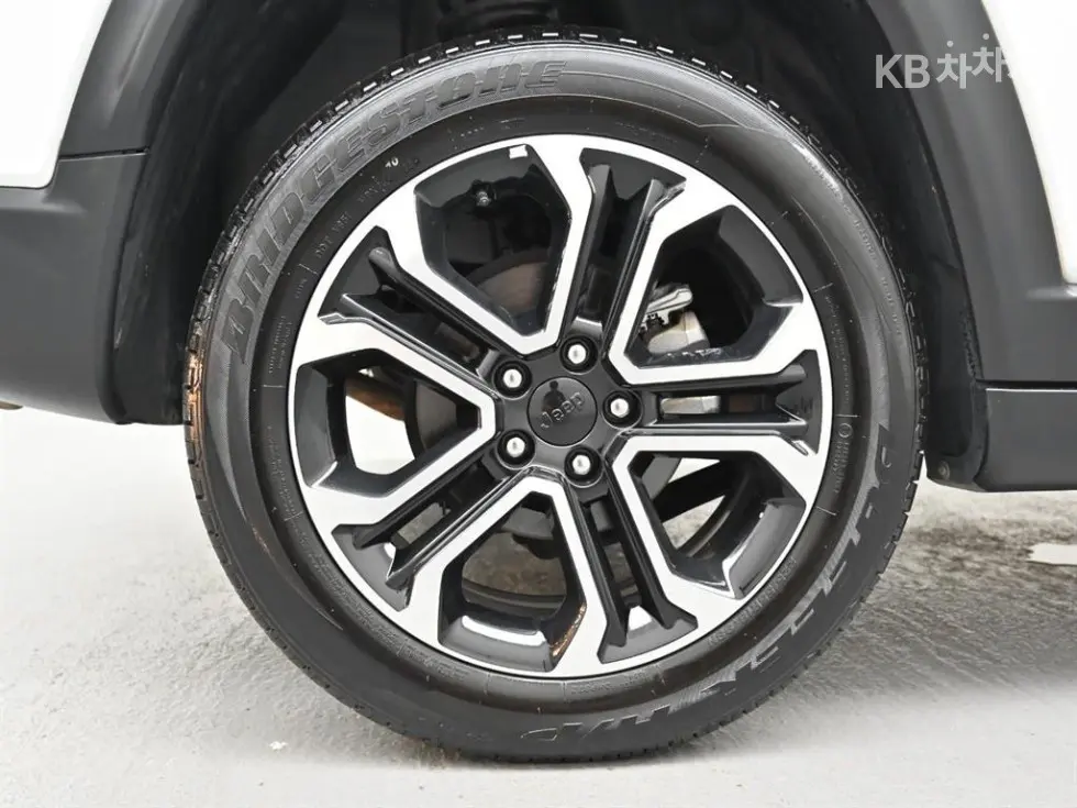 Jeep All New Compass2.4 FWD Лимитиран - 5