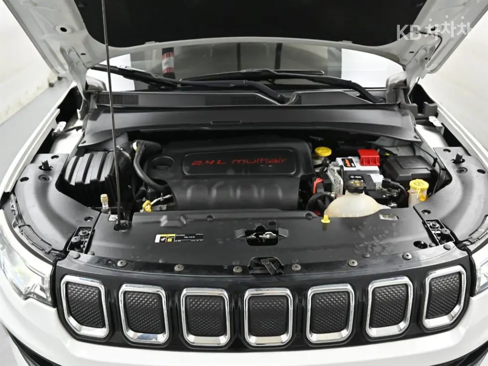 Jeep All New Compass2.4 FWD Лимитиран - 6