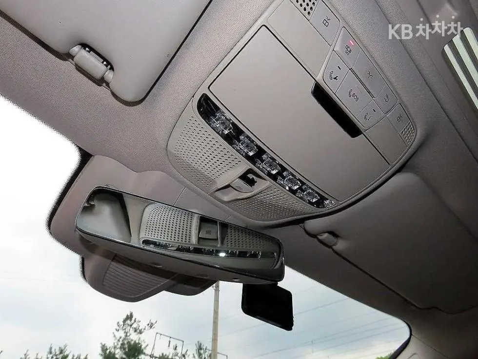 Mercedes-Benz CLS-Class(C257) CLS400d 4MATIC Стандартен - 15