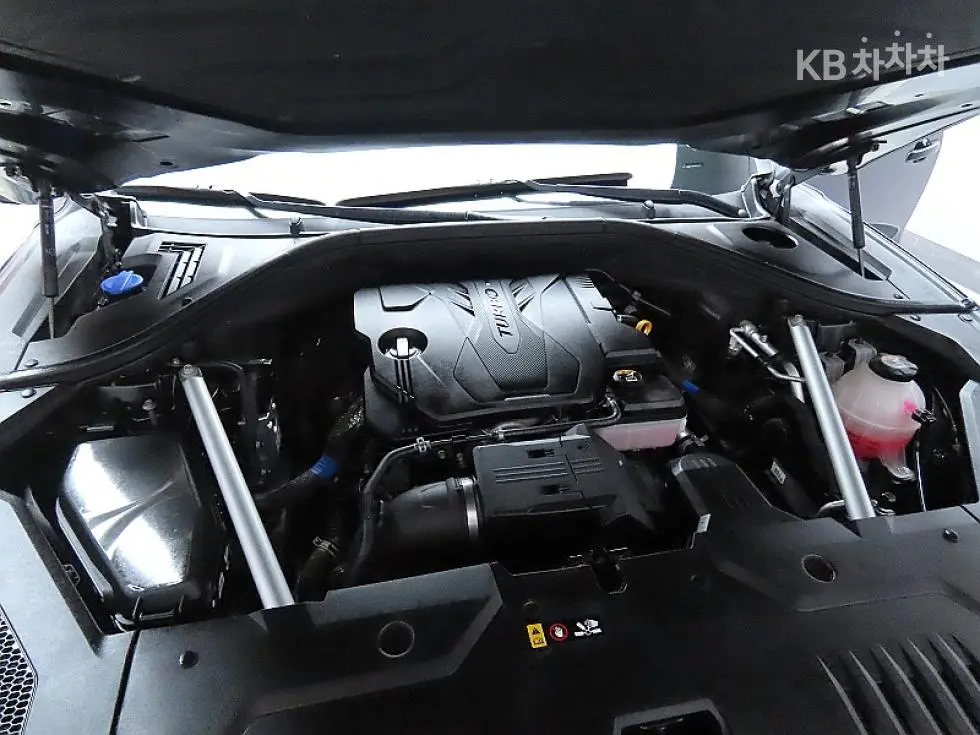 Дженезис GV70Бензин 2.5T AWD - 7