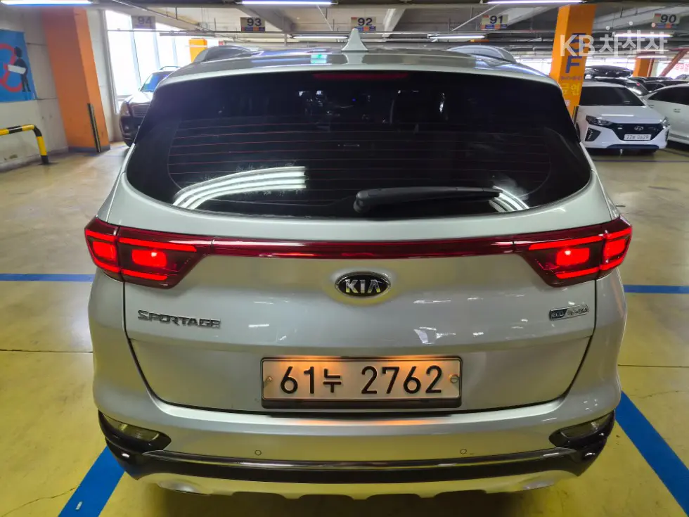 Киа Sportage The Bold2.0 Дизел 2WD Престиж - 5