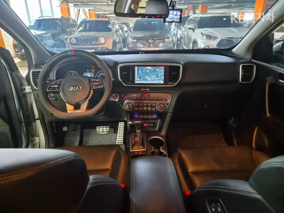 Киа Sportage The Bold2.0 Дизел 2WD Престиж - 7