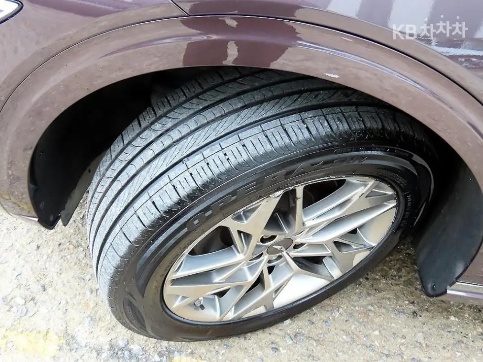 Дженезис GV70Дизел 2.2 AWD - 20