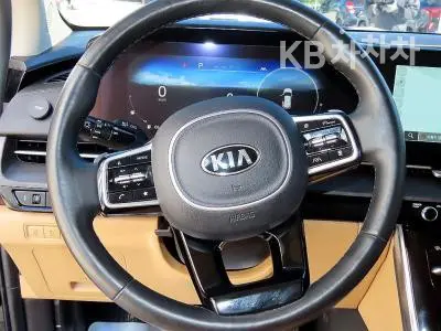Киа Канивал 4-то поколениеG3.5 GDI 9-местен Signature - 9