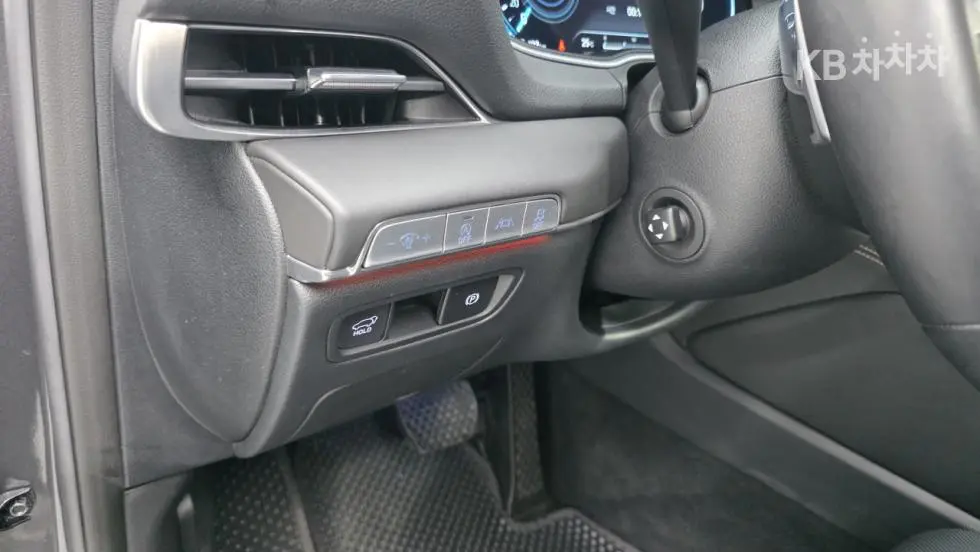 Genesis GV803.0 Diesel 2WD - 21