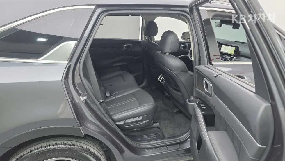 Kia Sorento 4th generation2.2 Diesel 2WD Noblesse - 16
