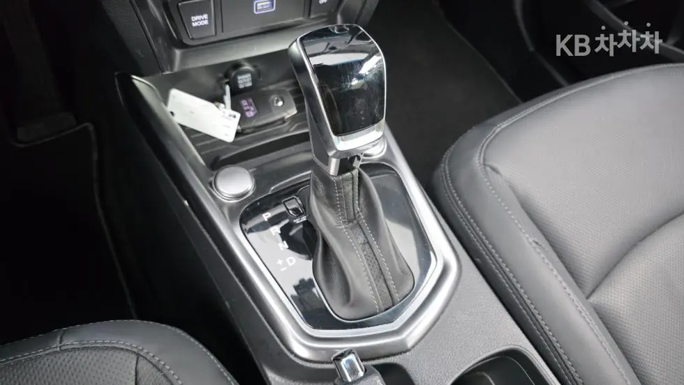 KG Mobility Very New (facelift/refresh; particularly for Tivoli) TivoliGasoline V1 2WD Standard - 25