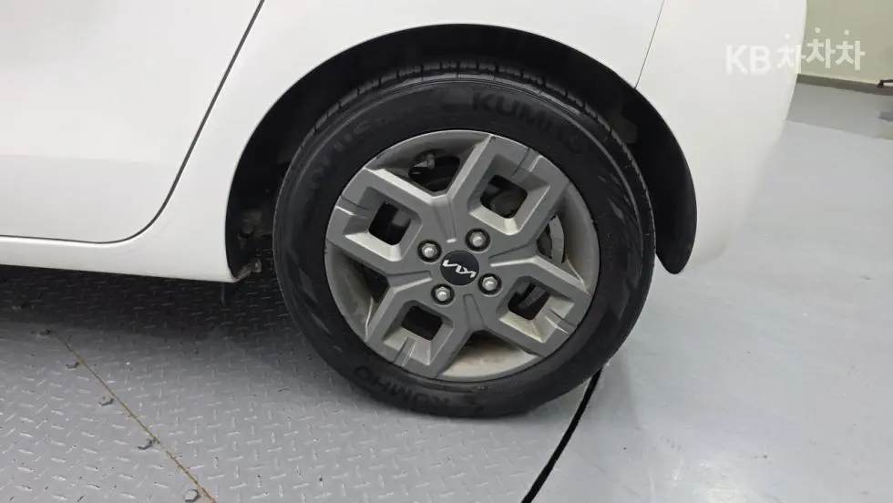 Kia The New Kia Ray1.0 Gasoline Prestige - 14