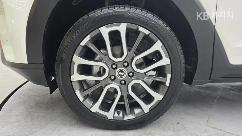 KG Mobility Torres(J100)1.5 GDI Turbo T7 - 21