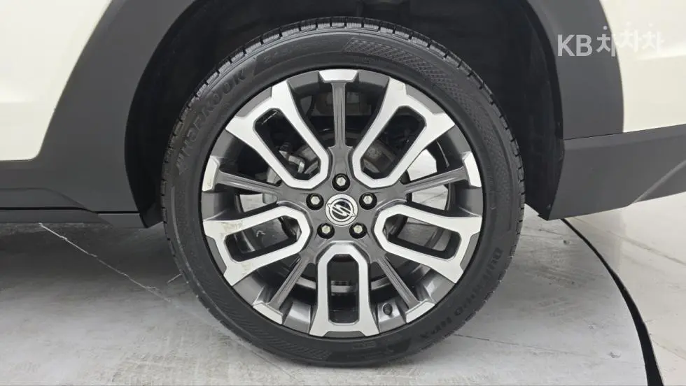 KG Mobility Torres(J100)1.5 GDI Turbo T7 - 22