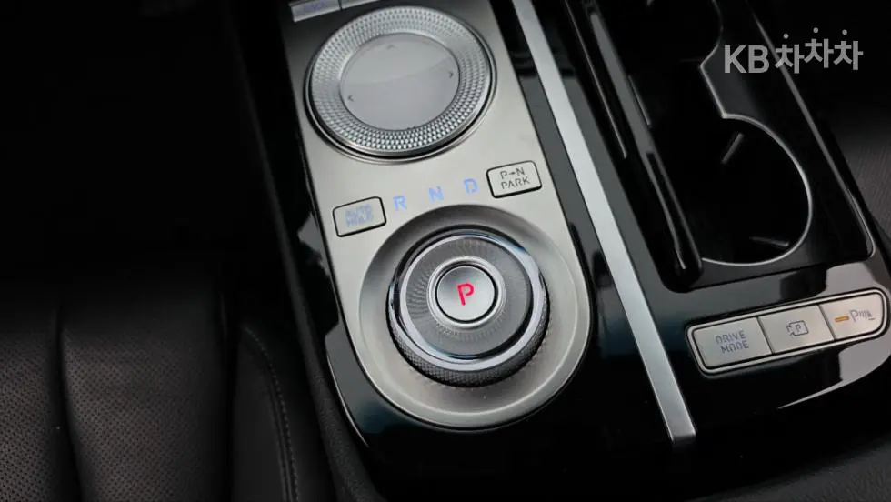 Genesis G80(RG3)2.5 T-GDi 2WD - 12