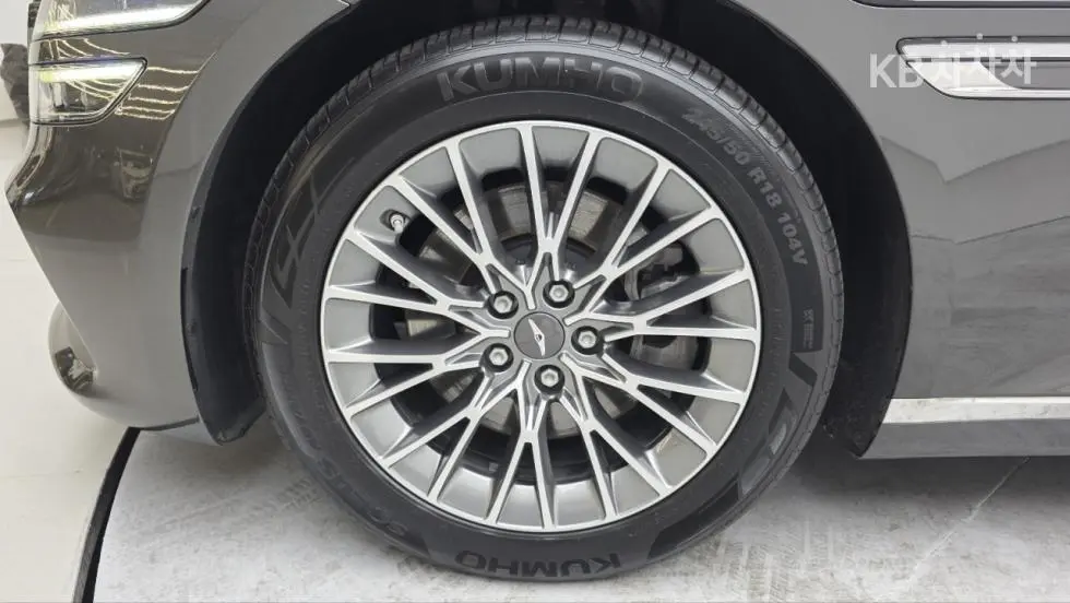 Genesis G80(RG3)2.5 T-GDi 2WD - 20