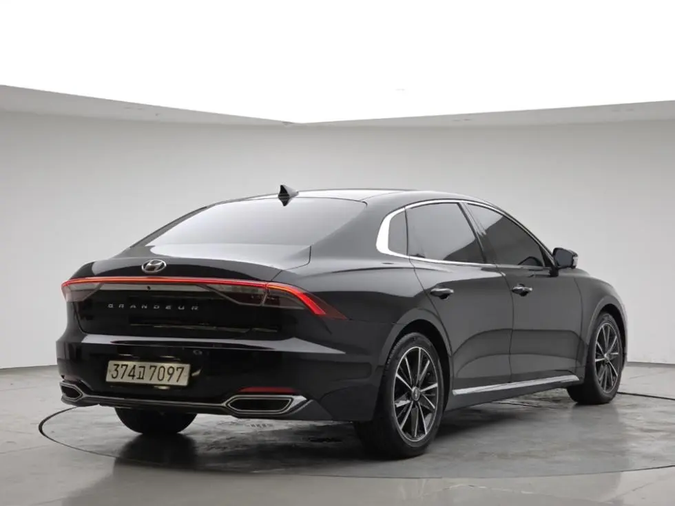 Hyundai The New Grandeur3.3 Exclusive - 3