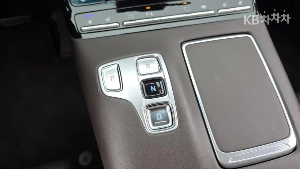 Hyundai The New Grandeur3.3 Exclusive - 13