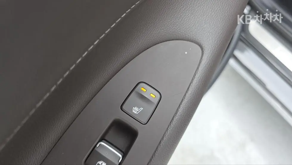 Hyundai The New Grandeur3.3 Exclusive - 15