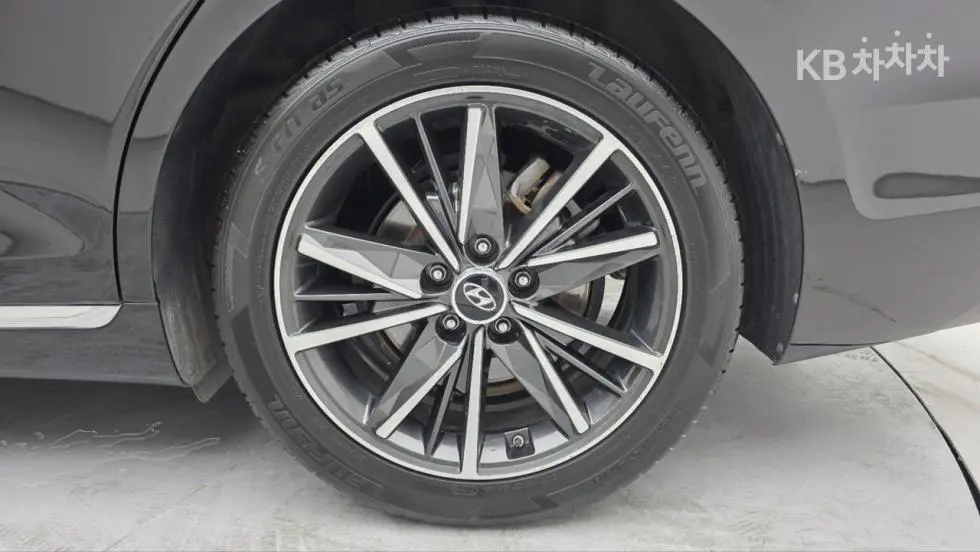 Hyundai The New Grandeur3.3 Exclusive - 20