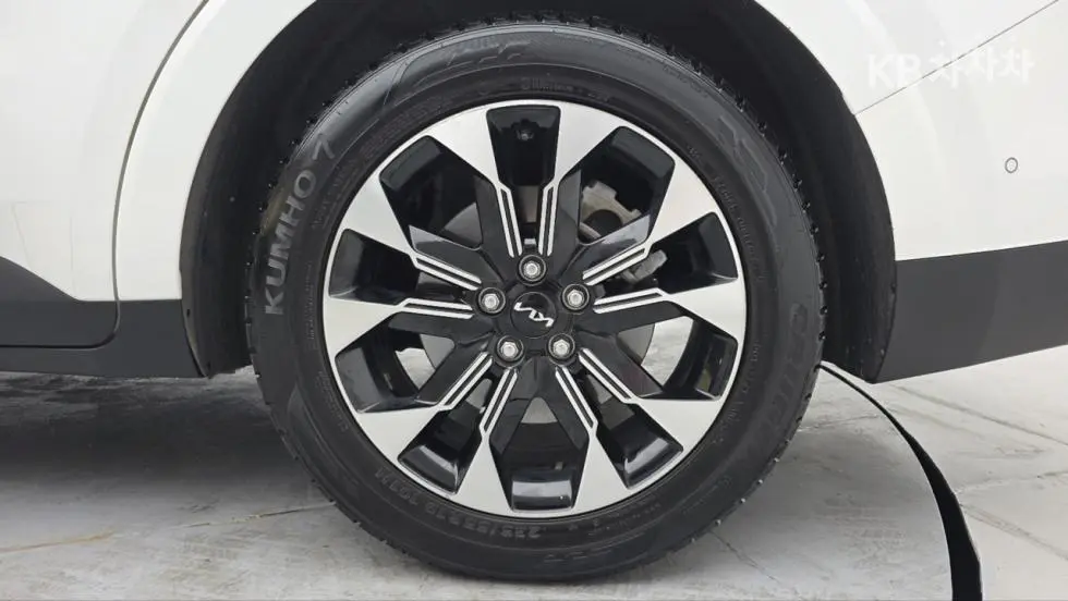 Kia Carnival 4th generationD2.2 9-seater Signature - 22
