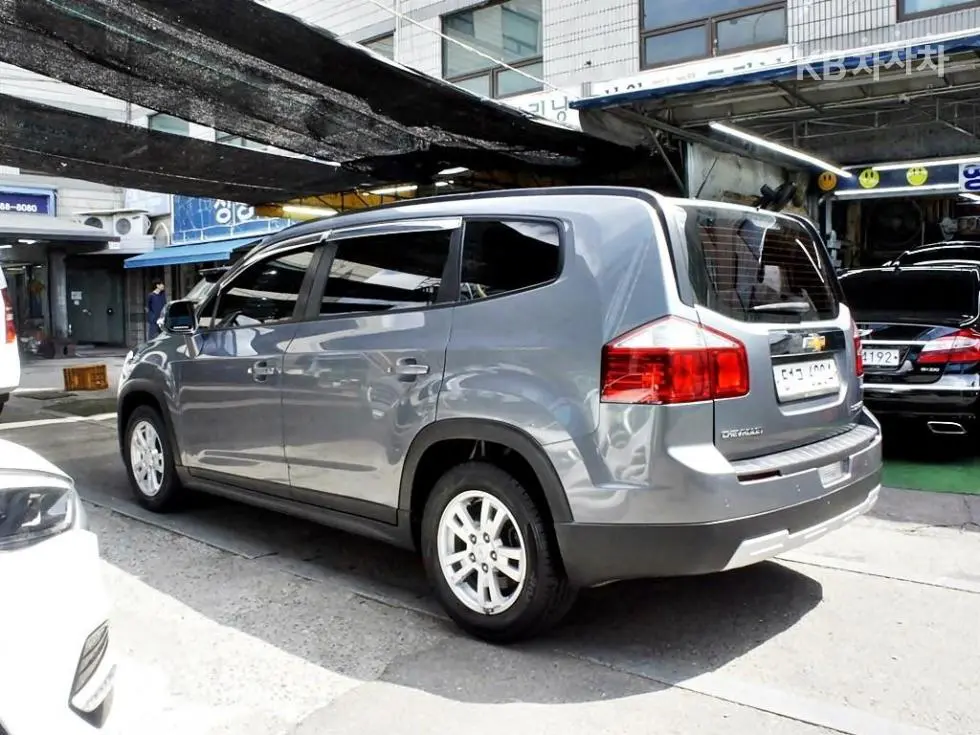 Джи Ем Корея Chevrolet OrlandoLPG LT Premium - 4
