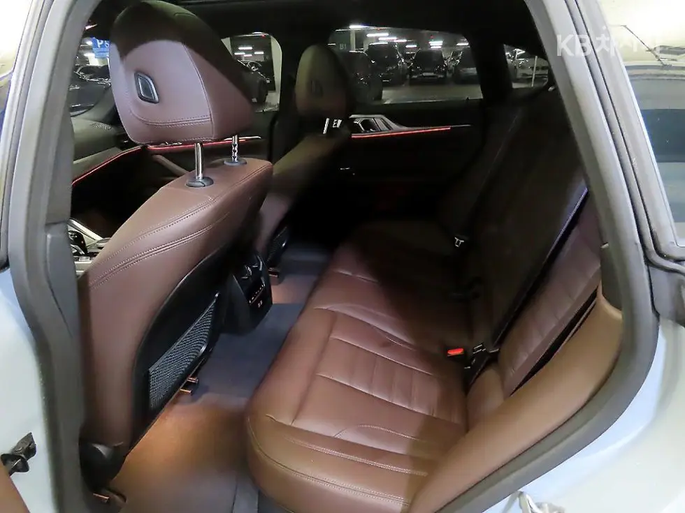BMW 4 Series (G22)420d Gran Coupe M Sport First Edition - 6
