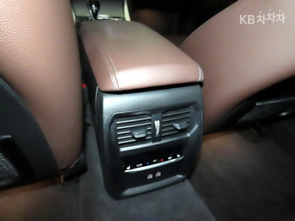 BMW 4 Series (G22)420d Gran Coupe M Sport First Edition - 15