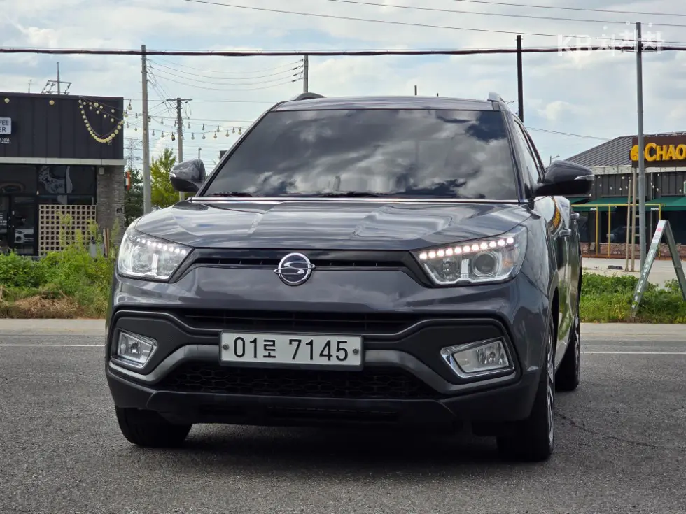 КейДжи Мобилити Тиволи AirБензин 2WD IX