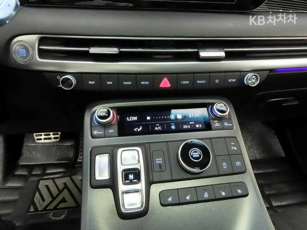 Hyundai The New Palisade2.2 Diesel 2WD Calligraphy - 10