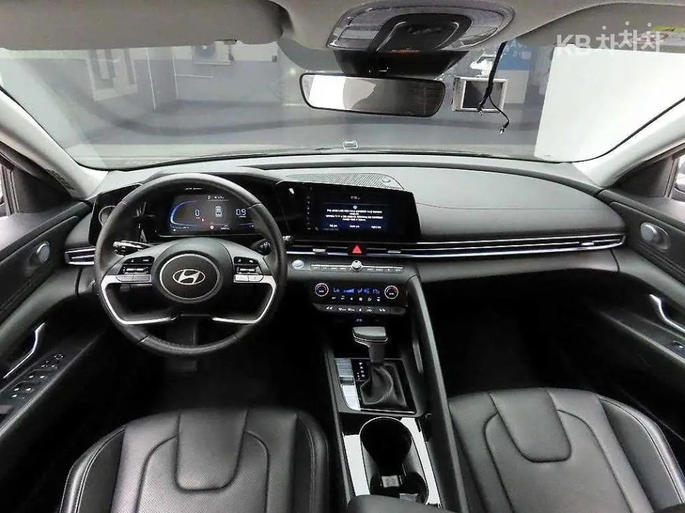 Hyundai The New Avante (Elantra) (CN7)1.6 Gasoline Modern - 8