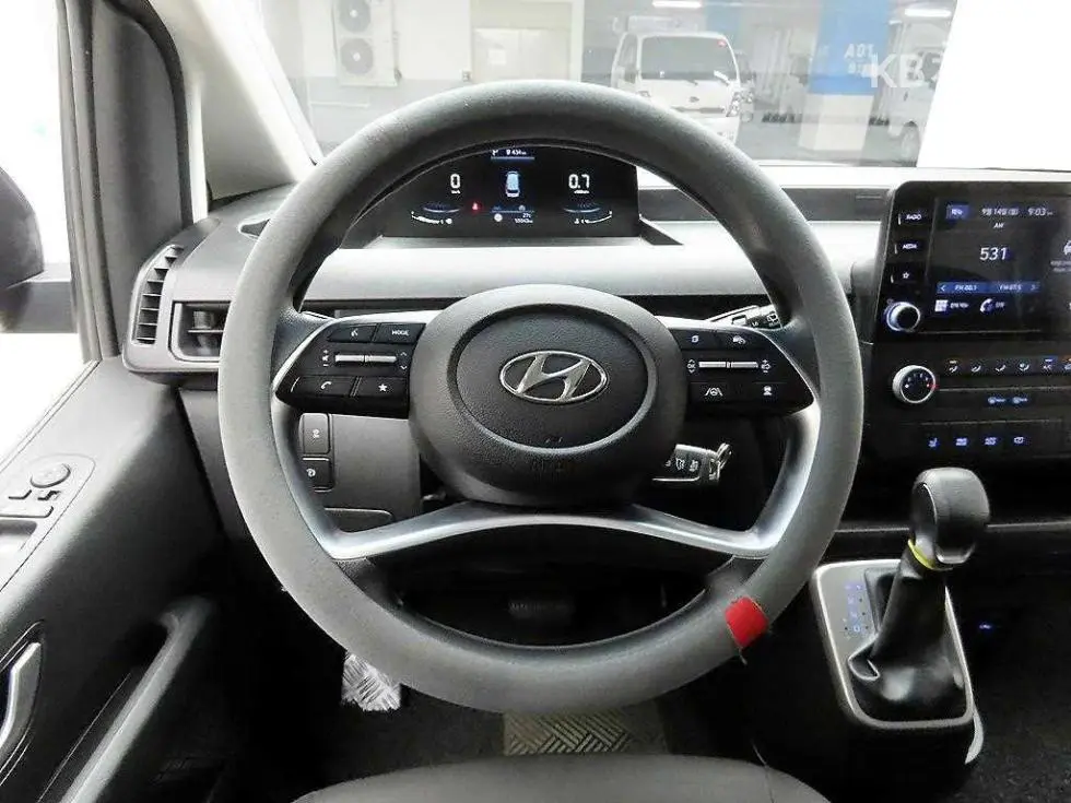 Hyundai Staria Cargo2.2 Cargo 5 Smart - 7