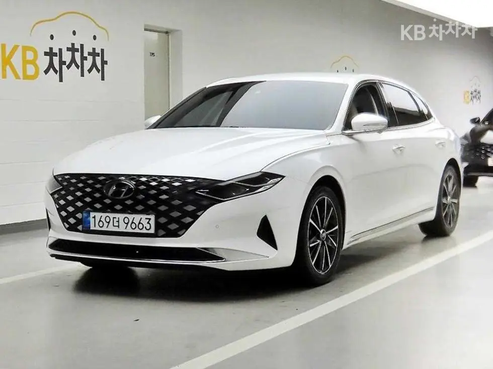 Hyundai The New Grandeur2.5 Le Blanc - 2