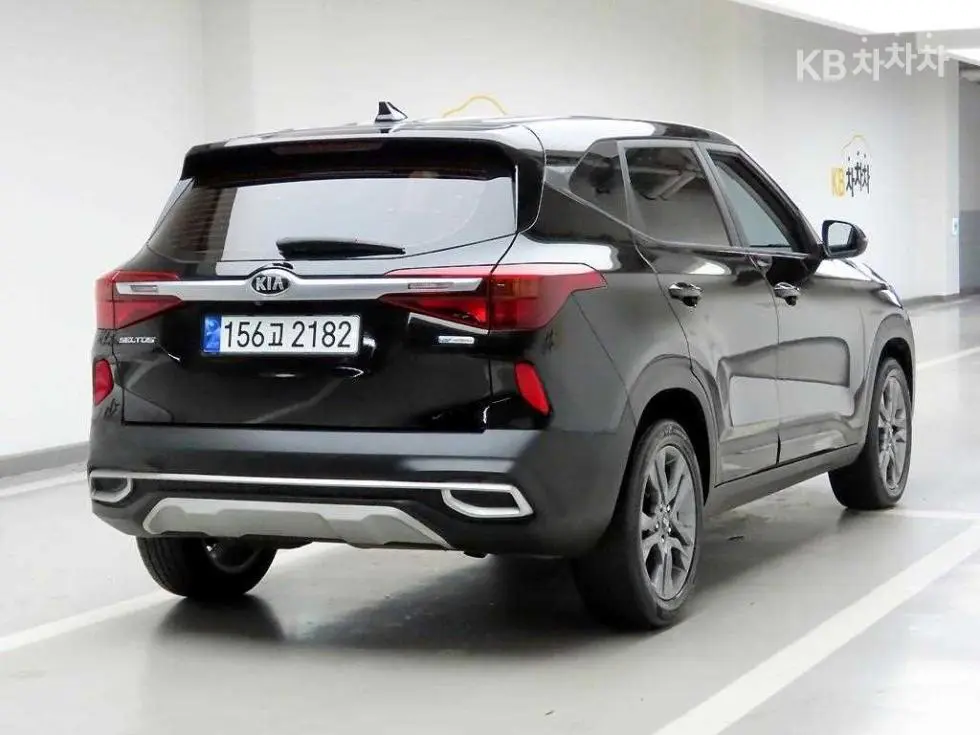 Kia Seltos1.6 Diesel 2WD Prestige - 4